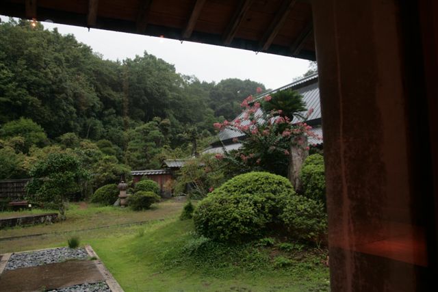 五風十雨　＜雨の日の・・・・＞_c0099086_1949350.jpg