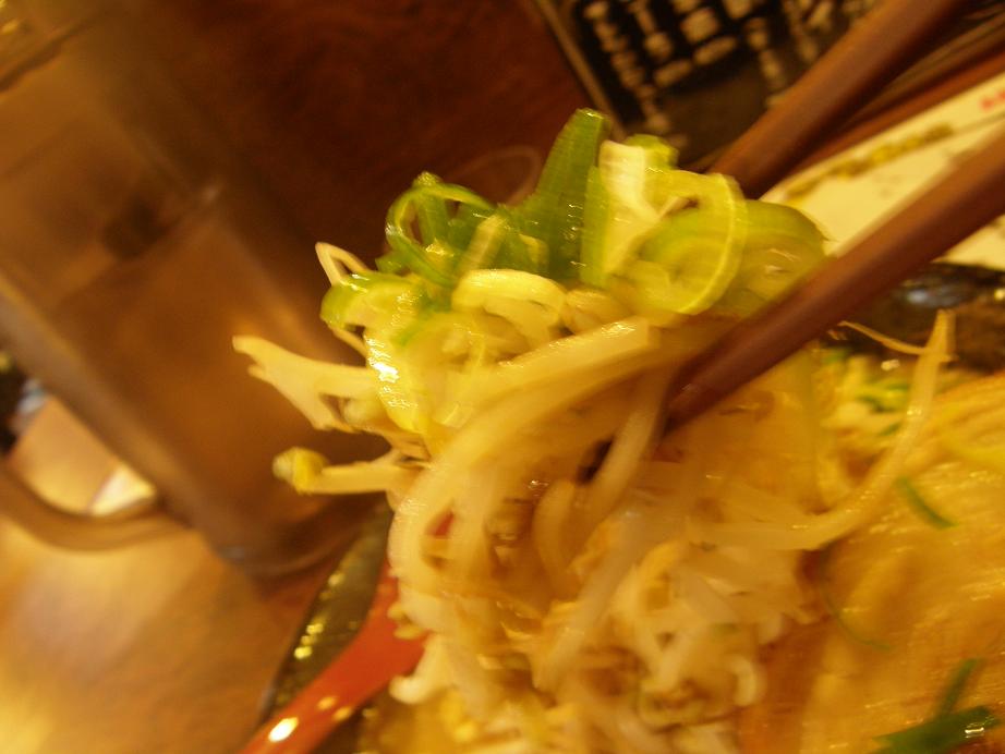麺屋 もみじ 下新庄_c0118393_1035314.jpg