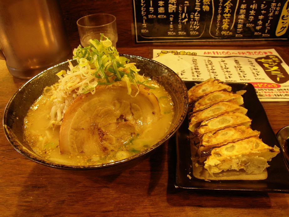 麺屋 もみじ 下新庄_c0118393_9571087.jpg