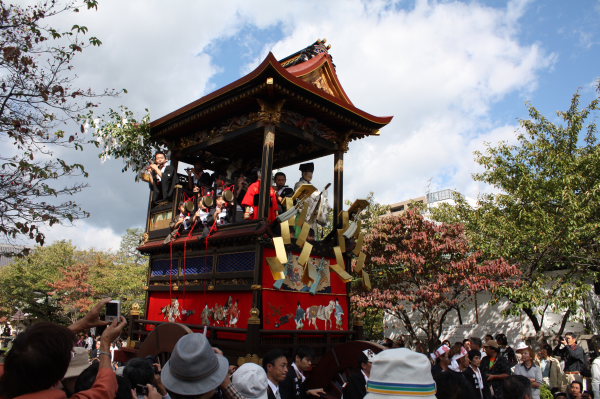 湖国三大祭～大津祭へ_b0055171_1615060.jpg