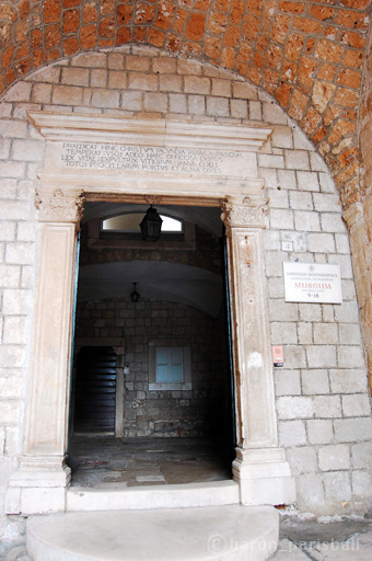 e0103211_22545148.jpg