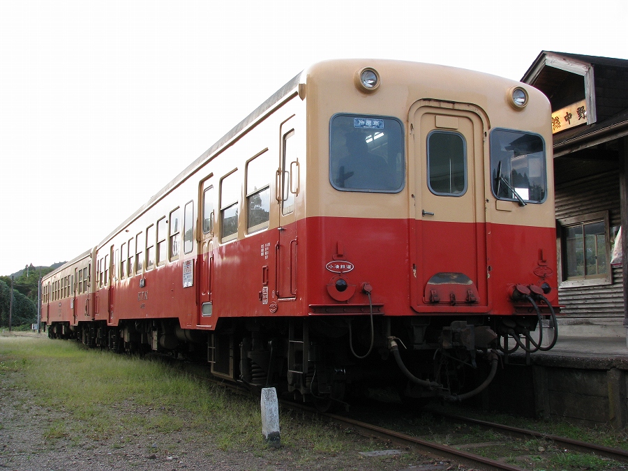 初小湊鉄道！_d0121626_1737561.jpg