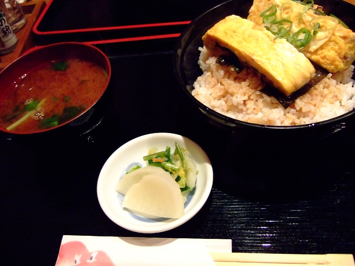 うなぎ料理　福助　～神戸市長田区二葉町～_c0184006_022978.jpg