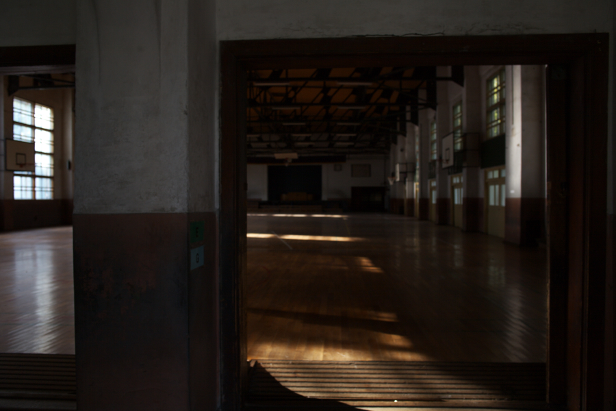 日本一美しい曲線を持った小学校　－函館市立弥生小学校－_d0001745_4304789.jpg