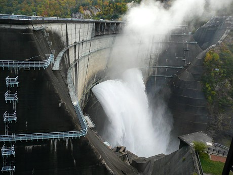 秋の立山黒部アルペンルート 前編_c0057946_1915116.jpg