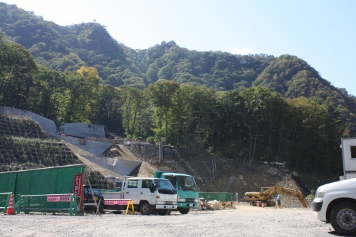 突撃!現地ルポ! 八ツ場ダム工事現場_c0118352_03293.jpg