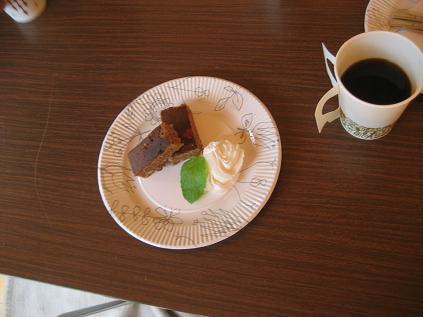 割り込んでごめんなさい オール電化住宅 ホームパーティー_f0073301_17295595.jpg