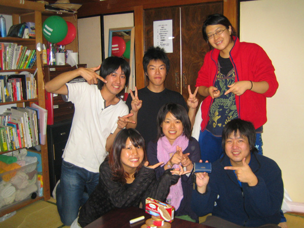 つっきーのカギとマユの悩み事・・・・_a0080406_14593427.jpg