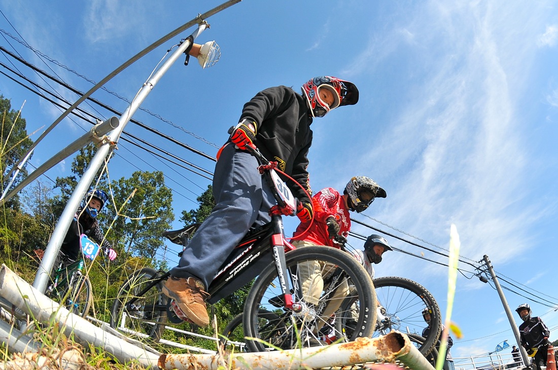 スタートマニア２００９：オートパーツ下井ショートトラック_b0065730_153030100.jpg