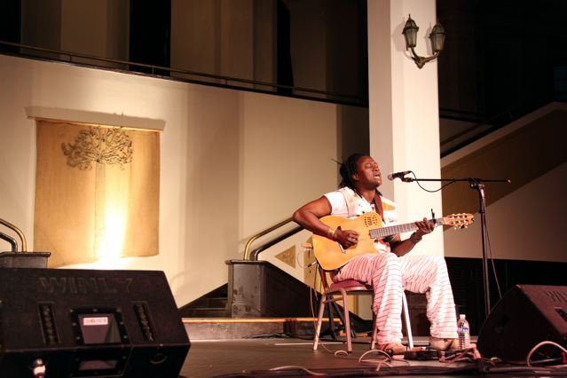 Habib Koite_d0010432_2255070.jpg