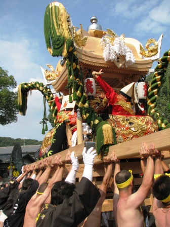 終わってしまった・・・・湊神社秋祭り_b0162442_1404697.jpg