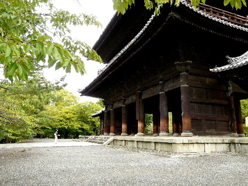 京都の旅 ・秋 （三）　水路閣と南禅寺三門_d0084473_21311246.jpg