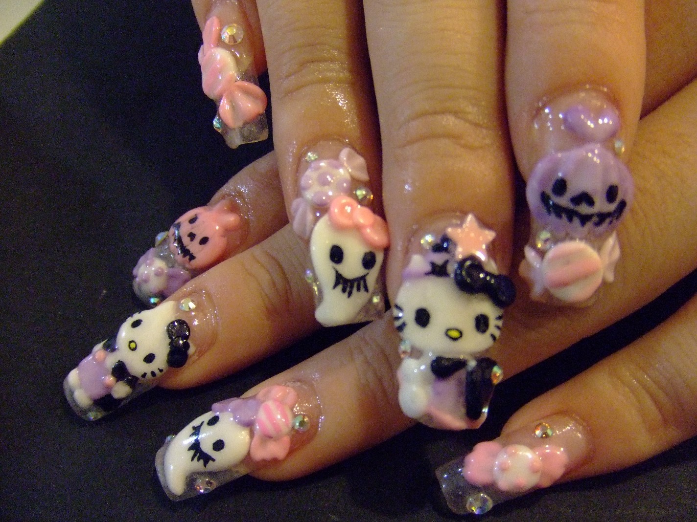 ハロウィンキティちゃんネイル スタッフ 千代田区 御茶ノ水 小川町神保町 ネイルサロン Nail Salon Shanti