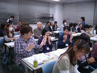 がんばっていきましょー!!(手話講習会/入門課程)_c0153906_1153781.jpg