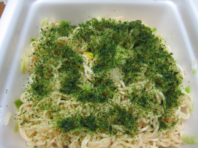 ペヤング（まるか食品）ののり塩ポテトやきそば￥195_b0042308_1921883.jpg