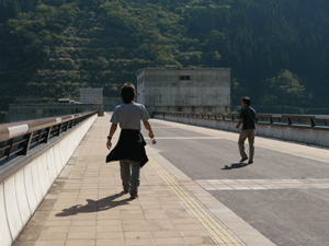b0132710_12223226.gif
