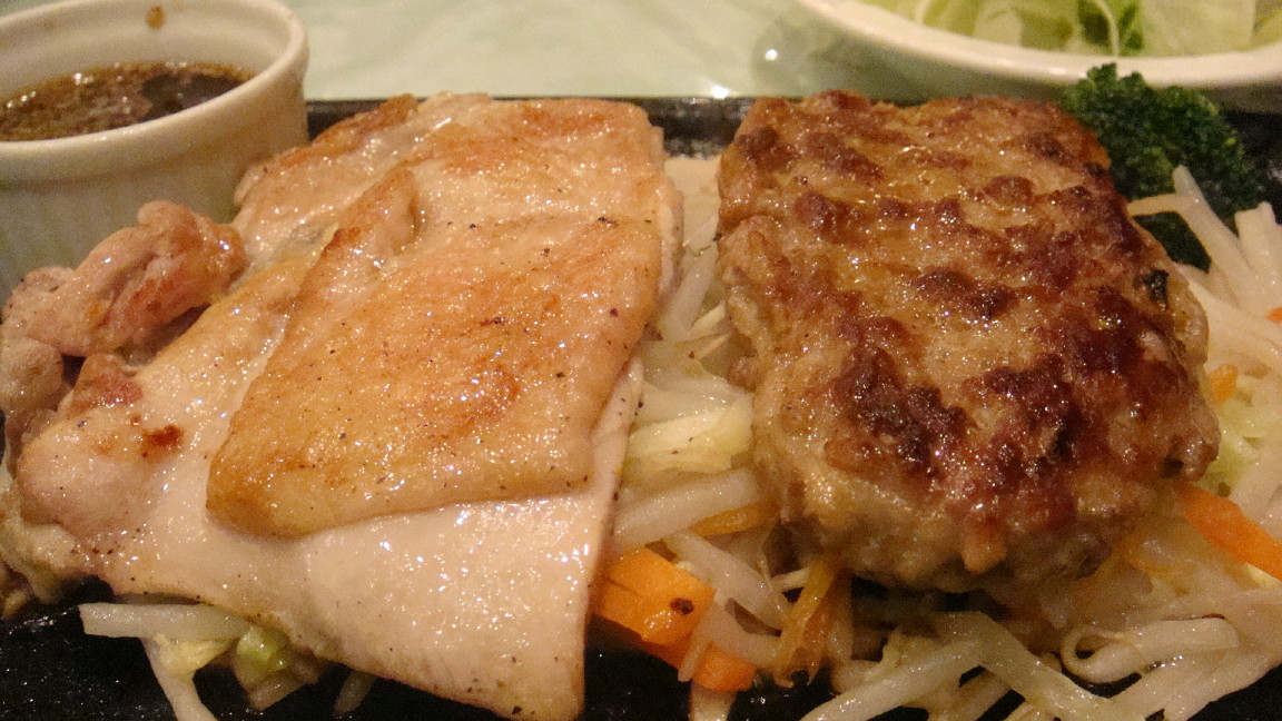 今日の昼飯 2009.10.16_a0030748_23285753.jpg