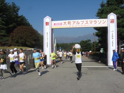 大町アルプスマラソン開催_b0140235_221607.jpg