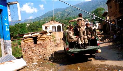 速報!パキスタン政府軍、南ワジリスタン地上侵攻開始_d0123476_18104759.jpg