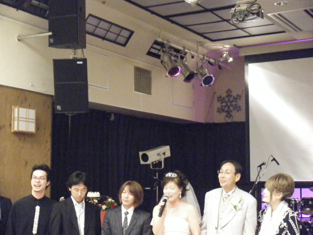 ハッピーすぎるWedding。_a0050302_122444.jpg