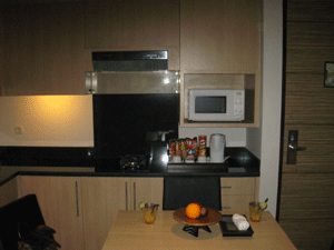d0038319_1013387.gif
