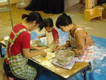 子育てカフェ ~お豆腐パン編~_e0114963_1821636.jpg