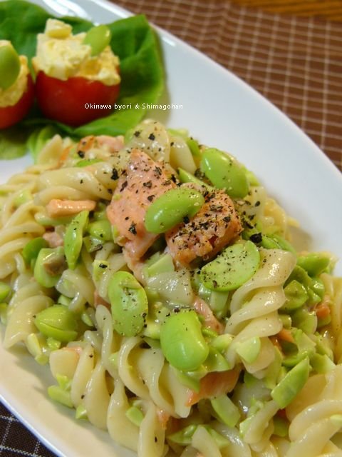 丹波黒豆の枝豆とサーモンのクリームパスタ Mana S Kitchen