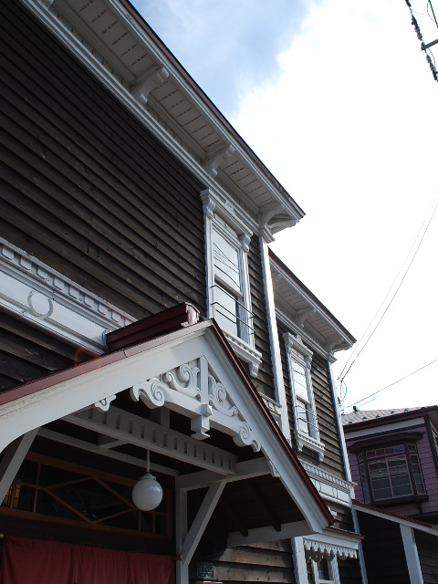 函館末広町の旧饗場守三邸(函館擬洋館コレクション、その16)_f0142606_23453921.jpg