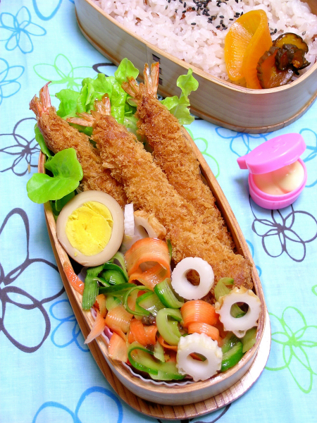 海老フライ3本弁当~^^_b0171098_6114269.jpg