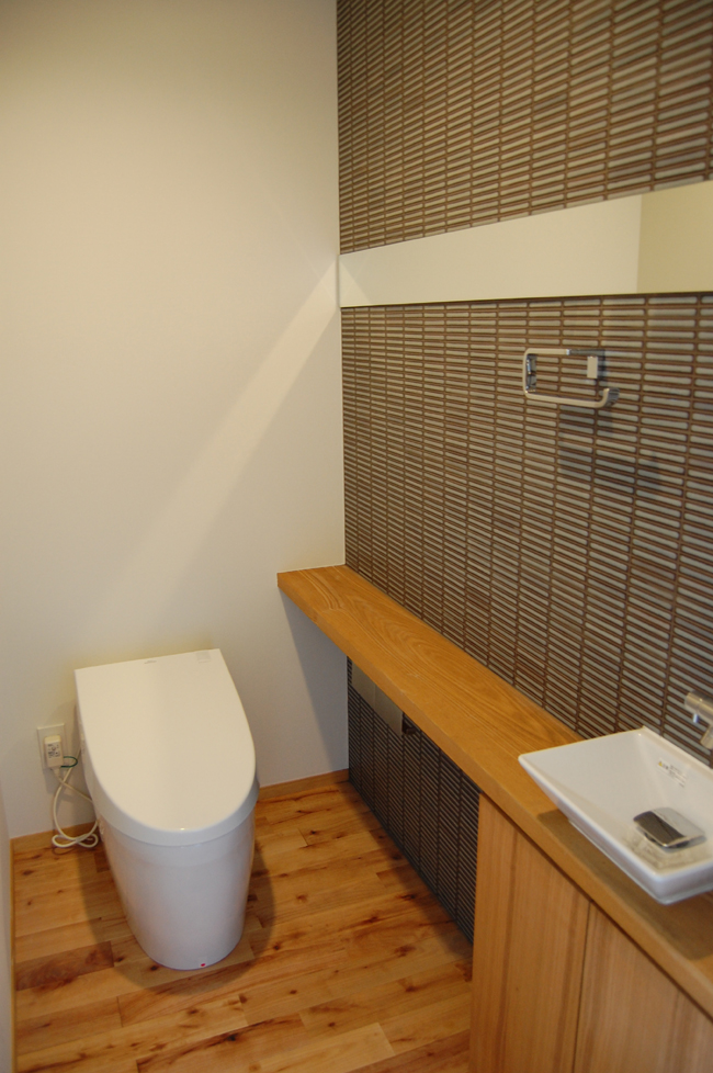 トイレデザイン_f0150413_1945196.jpg