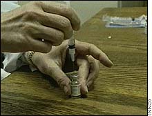 メディアはHPVワクチンの販売促進のために宣伝を発し、子供たちの死を受けて信頼を新たにする_c0139575_2383870.jpg