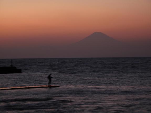 秋谷海岸　夕焼け百景_d0150720_1314381.jpg