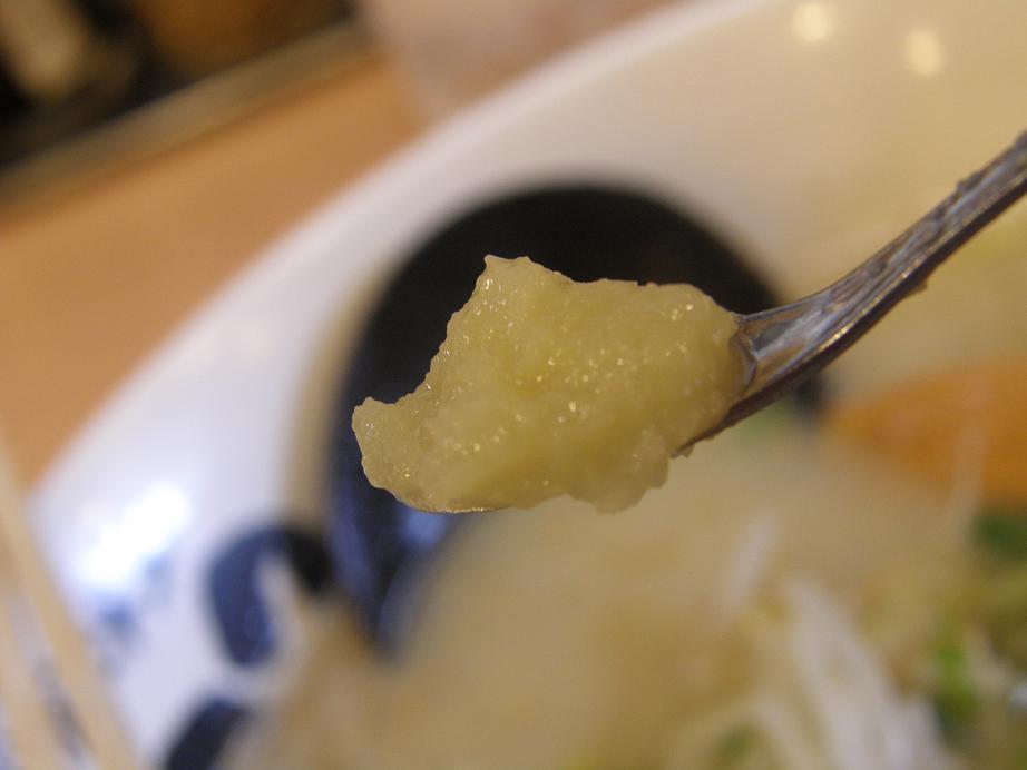 博多ラーメンげんこつ 豊中店 _c0118393_6451392.jpg