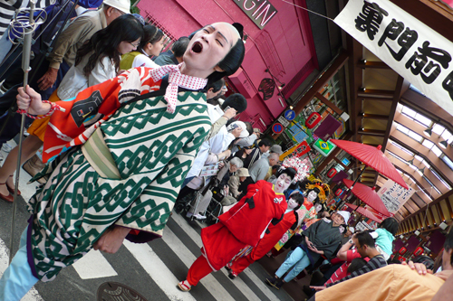 大須大道町人祭　～おいらん道中、金粉ショウ～_b0174536_9342387.jpg