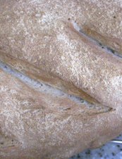 Pain à la châtaigne フランス産の栗づくしのパン_f0121752_2026134.jpg