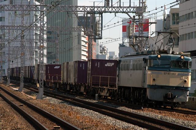 f0014380_22311890.jpg