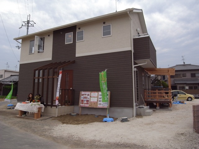 おわいの家 完成見学会 ギミックデザイン_c0124828_21381736.jpg