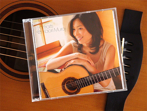 村治佳織さんのCD_c0137404_22302111.jpg