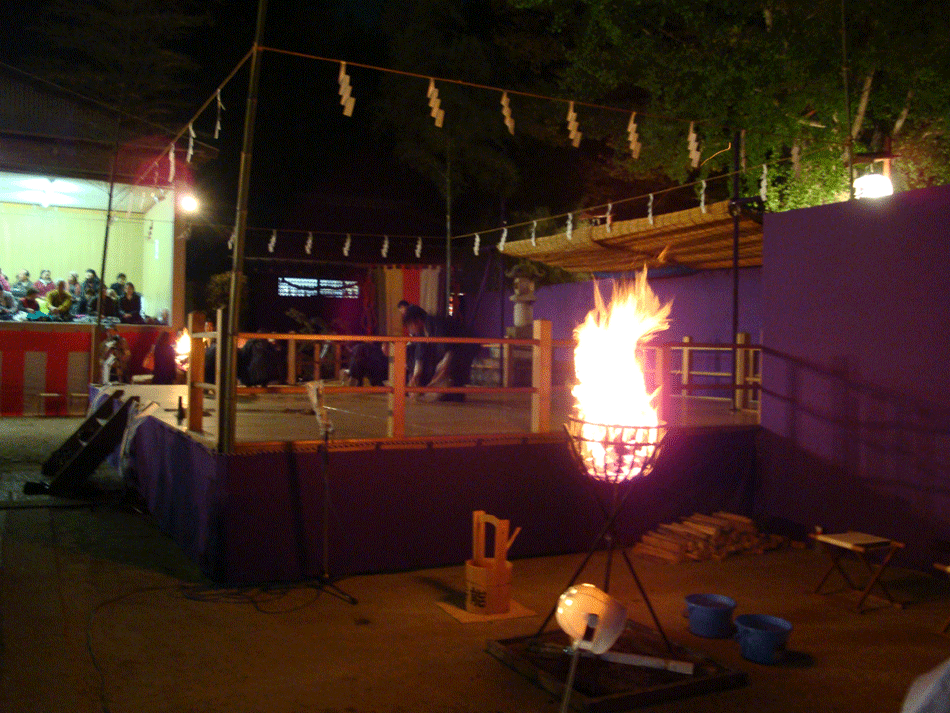 f0208017_13381346.gif