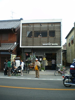 b0056570_0201233.jpg