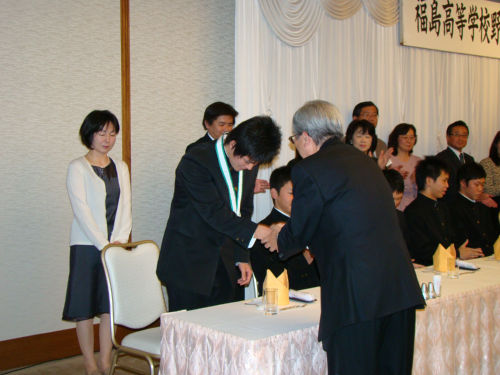 161.2009年度3年生を送る会_b0144995_11115436.jpg