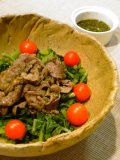 秋刀魚定食と・・・大根葉と焼肉のサラダ。_f0177295_14571555.jpg