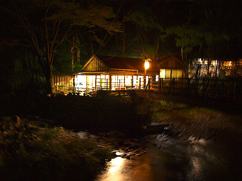 e0085968_13487.jpg