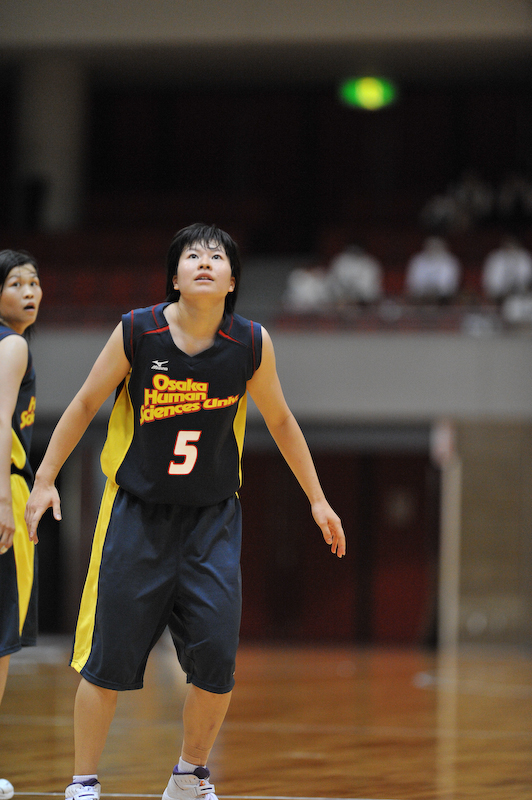 2009/09/19/武庫川女子大-大阪人間科学大＠尼崎市記念公園総合体育館03_c0119900_17305499.jpg