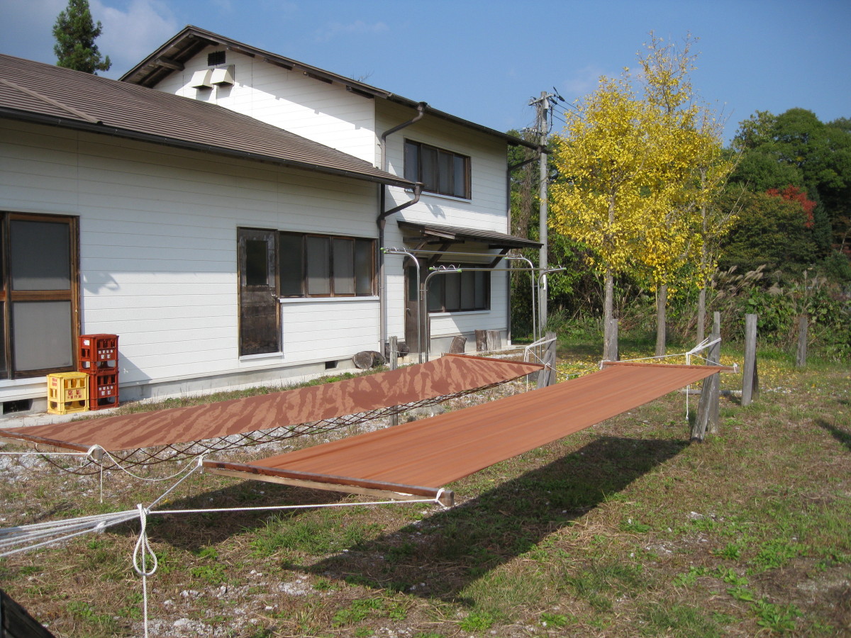 荒戸山近くの工房にて_c0218213_16504570.jpg