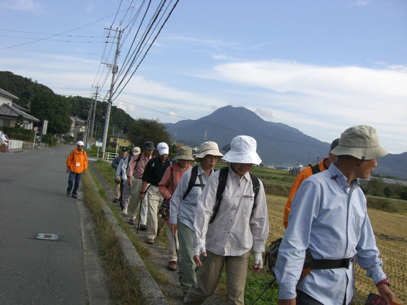 18．御笠の里１４kmウォーキング_c0125356_23411950.jpg