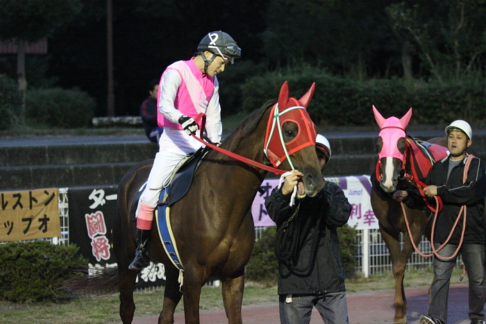 2009年10月24日(土) 高知競馬 5R E9_a0077663_647295.jpg