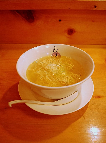 麺処みどりのかけそば_c0177814_15233833.jpg