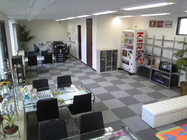 伏古店移転オープン・大工事でした!_c0161601_23273853.jpg