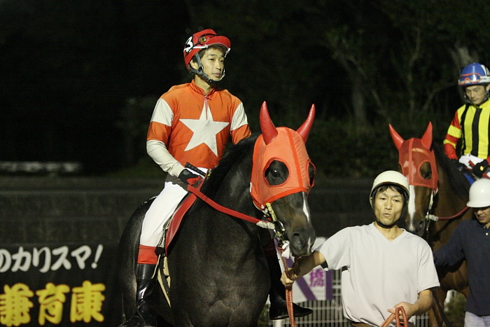 2009年10月24日(土) 高知競馬 7R 旅打ちニッポン協賛 高知旅打ち記念特別 B4_a0077663_5242983.jpg